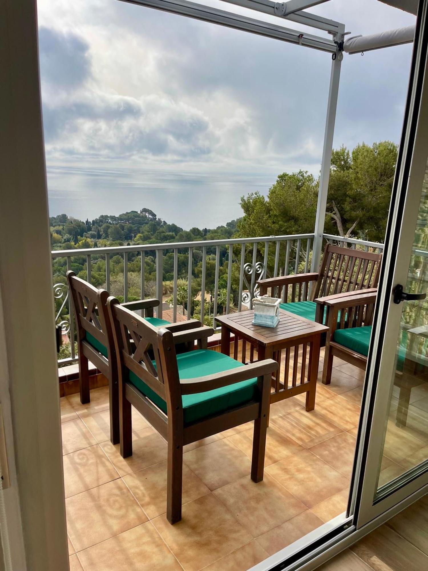 Seahomes Vacations, La Casa Blue Mediterranean Lifestyle Blanes Exterior photo